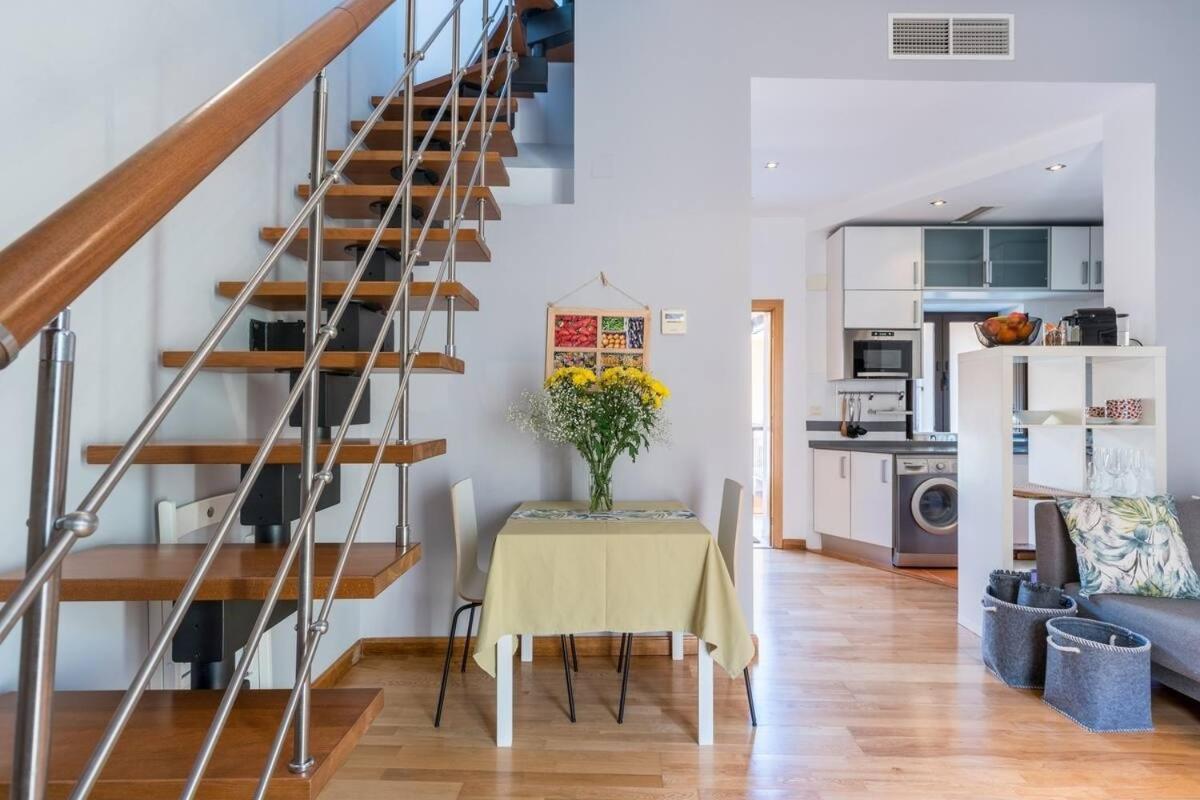 Apartamento Deluxe Terrace. Alameda Севилья Экстерьер фото