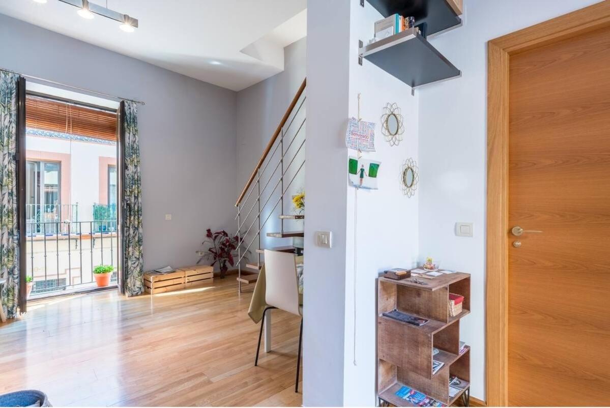 Apartamento Deluxe Terrace. Alameda Севилья Экстерьер фото